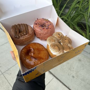 Doce Donut Co - Donuts Near Me - Seattle, Washington Doce Donut Co - Donuts Near Me - Seattle, Washington