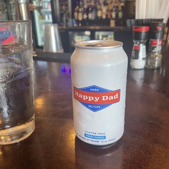 Beachside Bistro - Happy Dad Hard Seltzer - New American Near Me - Kill Devil Hills, North Carolina
