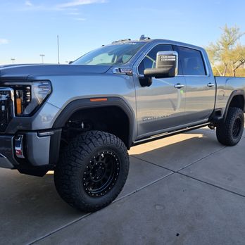 Lifted Trucks - Used Car Dealers Near Me - Glendale, Arizona