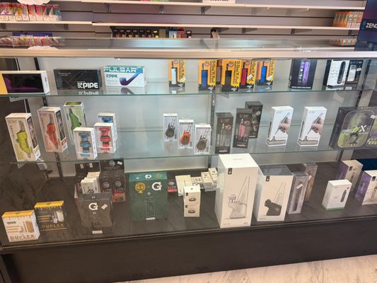 Cloud Bar Smokes and Vapes, 7424 S University Blvd, Ste E, Centennial, CO  80122, US