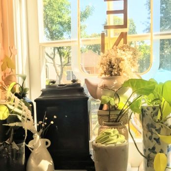 Seasons Coffee - Yummy scones and iced ube root matchas! - Coffee & Tea Near Me - Sacramento, California Seasons Coffee - Yummy scones and iced ube root matchas! - Coffee & Tea Near Me - Sacramento, California