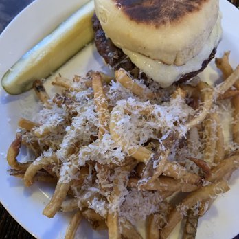 The Pullman - Pullman Grass Fed Burger  House Fries House pickle - New American Near Me - Glenwood Springs, Colorado