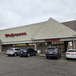Walgreens - Entrance View