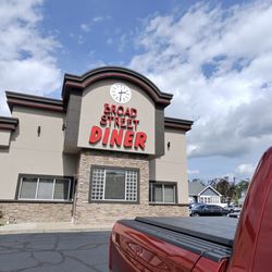 Broad Street Diner