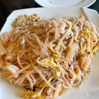 Spicy Home Tasty - Shrimp pad Thai - Szechuan Near Me - Commack, New York Spicy Home Tasty - Shrimp pad Thai - Szechuan Near Me - Commack, New York