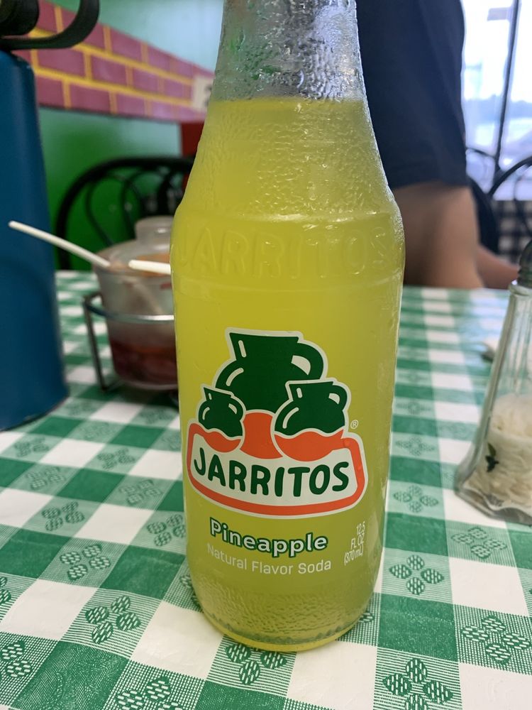 Vargas Restaurant & Bakery