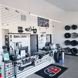 Trendsetters Truck and Auto