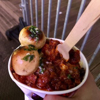 Winter Wonderland - Mac and cheese - Amusement Parks Near Me - London, XGL