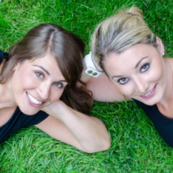 Ergobalance - Julia und Stephanie