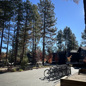 N+P  - Hotels Near Me - Big Bear Lake, California