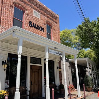 The Jack London Lodge - Saloon - Hotels Near Me - Glen Ellen, California