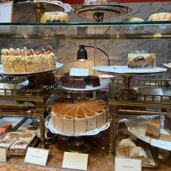 Demel - Cakes and pastries and the baker that makes  Kaiserschmarrn - Cafes Near Me - Vienna, 9