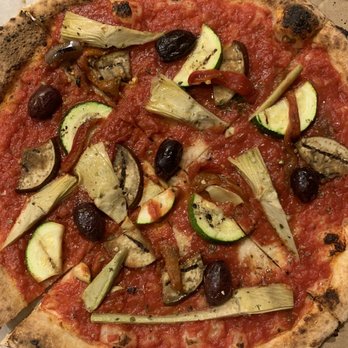 Baciccia Pizza e Cucina - Vegetariana Pizza - Italian Near Me - Brooklyn, New York