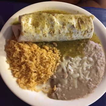 Los Rancheros Mexican Restaurant - Chili verde wet burrito beans & rice - Mexican Near Me - Clovis, California