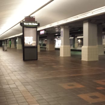 Tower City-Public Square Station - Tower City RTA Station platform - Public Transportation Near Me - Cleveland, Ohio Tower City-Public Square Station - Tower City RTA Station platform - Public Transportation Near Me - Cleveland, Ohio