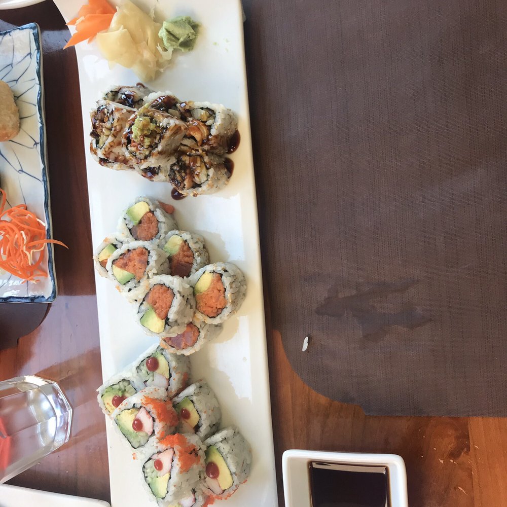 Hot Woks Cool Sushi - April 2019 - Sushi Bars Near Me - Chicago, Illinois