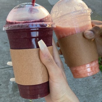 Sweet Chinito Coffee - berry berry freeze/ cantaloupe pineapple freeze - Coffee & Tea Near Me - San Francisco, California Sweet Chinito Coffee - berry berry freeze/ cantaloupe pineapple freeze - Coffee & Tea Near Me - San Francisco, California