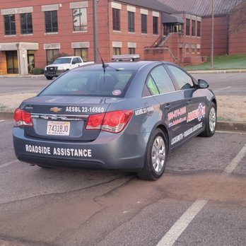 Ambulock - Roadside Assistance Vehicle #2 - Keys & Locksmiths Near Me - Decatur, Alabama Ambulock - Roadside Assistance Vehicle #2 - Keys & Locksmiths Near Me - Decatur, Alabama