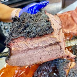 Best Dam BBQ Joint - Mouthwatering brisket