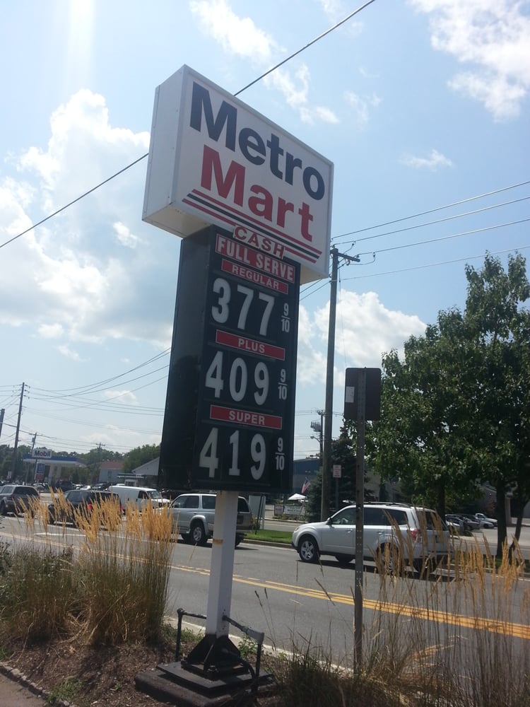 METRO MART GAS STATION Updated September 2024 670 Fort Salonga Rd