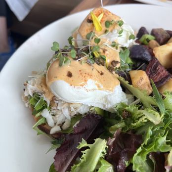 Lapisara Eatery - Dungeness Crab Benedict. The fried potatoes were delicious - Breakfast & Brunch Near Me - San Francisco, California Lapisara Eatery - Dungeness Crab Benedict. The fried potatoes were delicious - Breakfast & Brunch Near Me - San Francisco, California