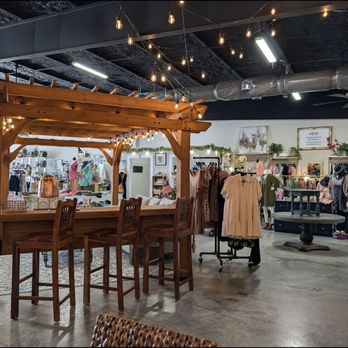 Empire Coffee - Bar seating - Coffee & Tea Near Me - Rogersville, Missouri