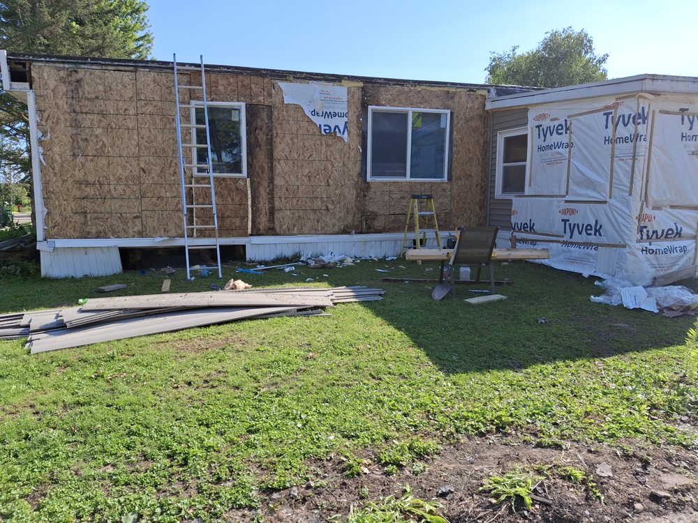 Slide of TT and J Handyman Services