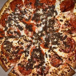 Video Express & Pizza - Hamburger & pepperoni