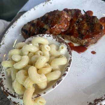 Nashoba - Meatloaf and Mac n Cheese - Breweries Near Me - Collierville, Tennessee