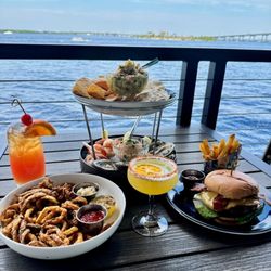 Oxbow Bar & Grill