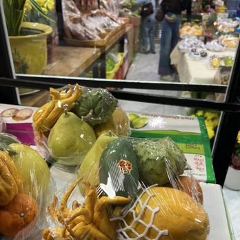 Únu Únù - Fruits & Veggies Near Me - Westminster, California