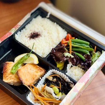 Takuma - Grilled Miso Salmon bento box - Izakaya Near Me - Santa Monica, California Takuma - Grilled Miso Salmon bento box - Izakaya Near Me - Santa Monica, California