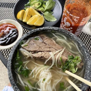 Anise Pho - Pho - Vietnamese Noodle Soup with rib - Vietnamese Near Me - Raleigh, North Carolina