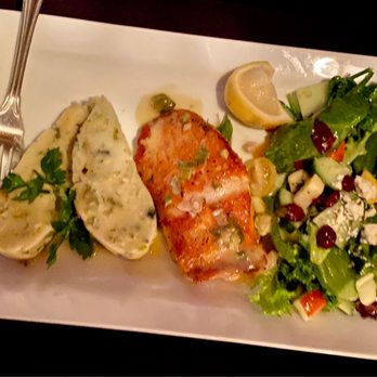 Penumbra - Salmon - Wine Bars Near Me - Chicago, Illinois