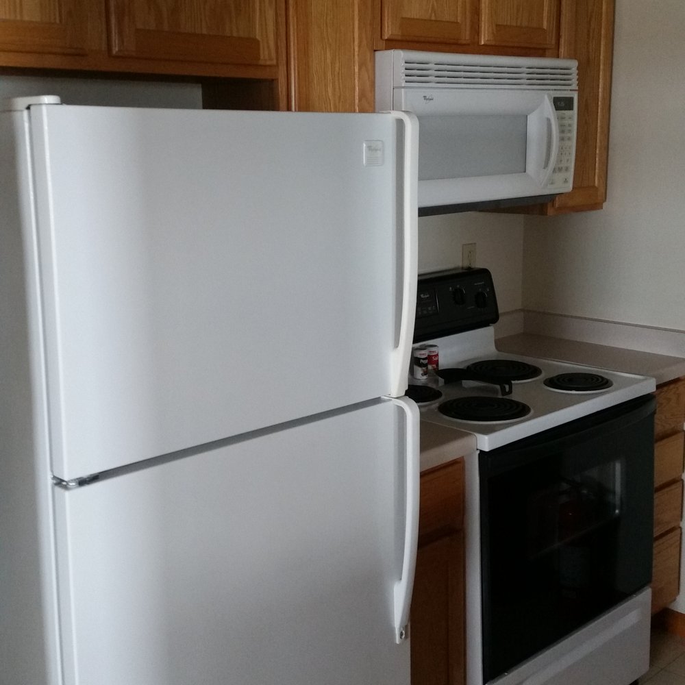 Waterstone Suites - Kitchen - Hotels Near Me - L'Anse, Michigan Waterstone Suites - Kitchen - Hotels Near Me - L'Anse, Michigan