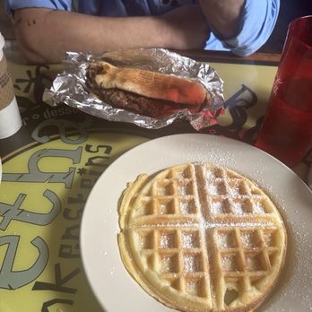 Aretha Frankensteins - Waffle was cold, my nephews sandwich was dry - American Near Me - Chattanooga, Tennessee Aretha Frankensteins - Waffle was cold, my nephews sandwich was dry - American Near Me - Chattanooga, Tennessee