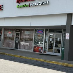 Hyderabad House Lexington - Just came to dine in and time was 2:40 and guy told me sorry we are closing and sing says open..this place is going down the hill badly.