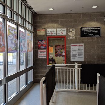 Branch Brook Park Roller Skating Center - Get in line to pay your entrance - Skating Rinks Near Me - Newark, New Jersey Branch Brook Park Roller Skating Center - Get in line to pay your entrance - Skating Rinks Near Me - Newark, New Jersey