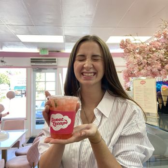 Sweet Escape - We love sweet escapes! - Ice Cream & Frozen Yogurt Near Me - Orange, California Sweet Escape - We love sweet escapes! - Ice Cream & Frozen Yogurt Near Me - Orange, California
