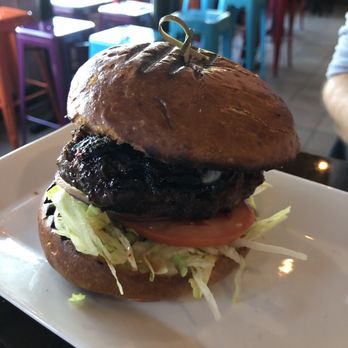 Vicino’s Brick & Brew - Vicinos burger - Cocktail Bars Near Me - Syracuse, New York Vicino’s Brick & Brew - Vicinos burger - Cocktail Bars Near Me - Syracuse, New York