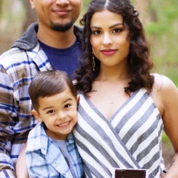 Cole Saad Makeup Artist - Pregnancy reveal - Makeup Artists Near Me Cole Saad Makeup Artist - Pregnancy reveal - Makeup Artists Near Me