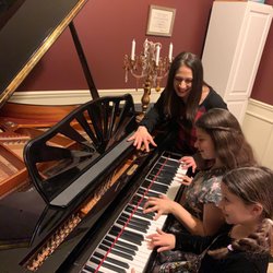 Piano Lessons With Cristina
