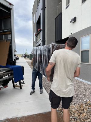 Moving Company - We specialize in long distance moves, local moves, interstate moves, packing/unpacking and loading/unloading. Moving Company - We specialize in long distance moves, local moves, interstate moves, packing/unpacking and loading/unloading.