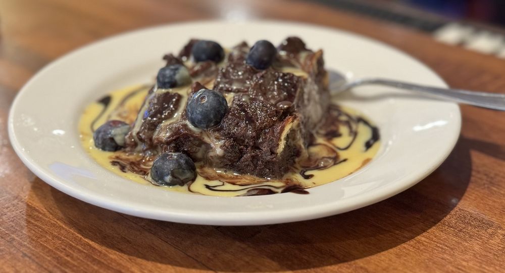 Blue Seafood & Spirits