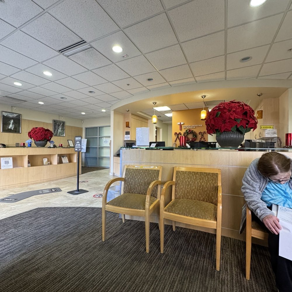 Tower Imaging Valencia - Waiting room - Diagnostic Imaging Near Me - Valencia, California Tower Imaging Valencia - Waiting room - Diagnostic Imaging Near Me - Valencia, California