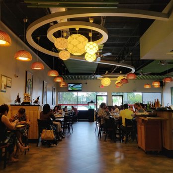 Noodle House - Dining Room - Vietnamese Near Me - Lauderdale Lakes, Florida Noodle House - Dining Room - Vietnamese Near Me - Lauderdale Lakes, Florida
