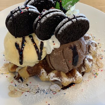 Cafe Maji - Special waffle with chocolate ice cream and oreo - Coffee & Tea Near Me - Artesia, California