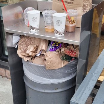 Chipotle Mexican Grill - Always Dirty outside and inside - Mexican Near Me - Buffalo, New York Chipotle Mexican Grill - Always Dirty outside and inside - Mexican Near Me - Buffalo, New York