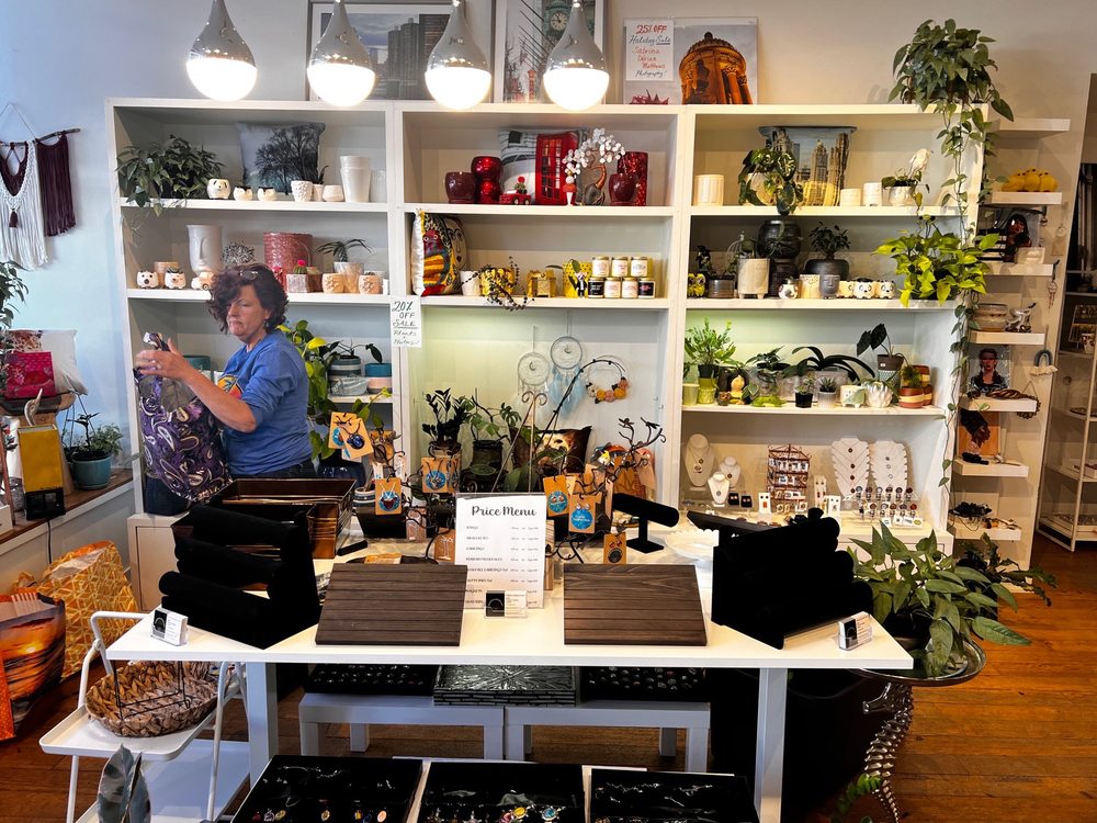 Raw Edge Wicker Park - Modern Artisan Boutique