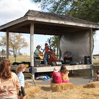 Louisburg Cider Mill - Specialty Food Near Me - Louisburg, Kansas Louisburg Cider Mill - Specialty Food Near Me - Louisburg, Kansas